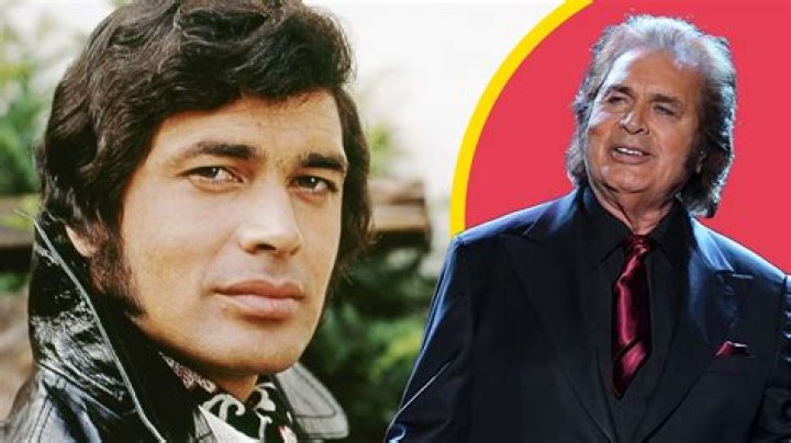 Engelbert Humperdinck (Pop Singer) - Age, Birthday, Bio, Facts, Family, Net Worth, Height & More