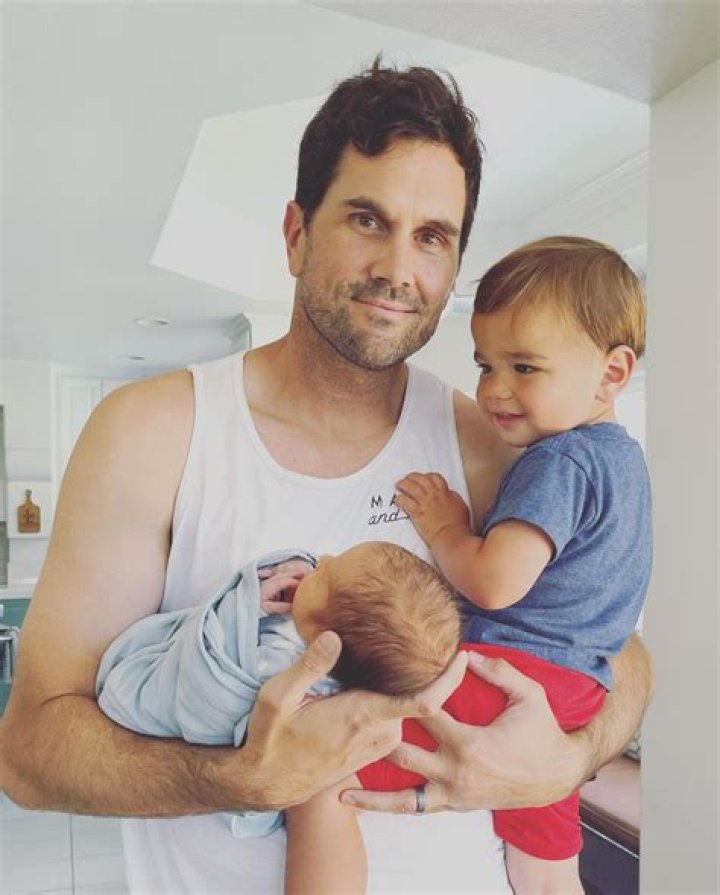 Matt Leinart, Brynn Cameron Take to the Courtroom |